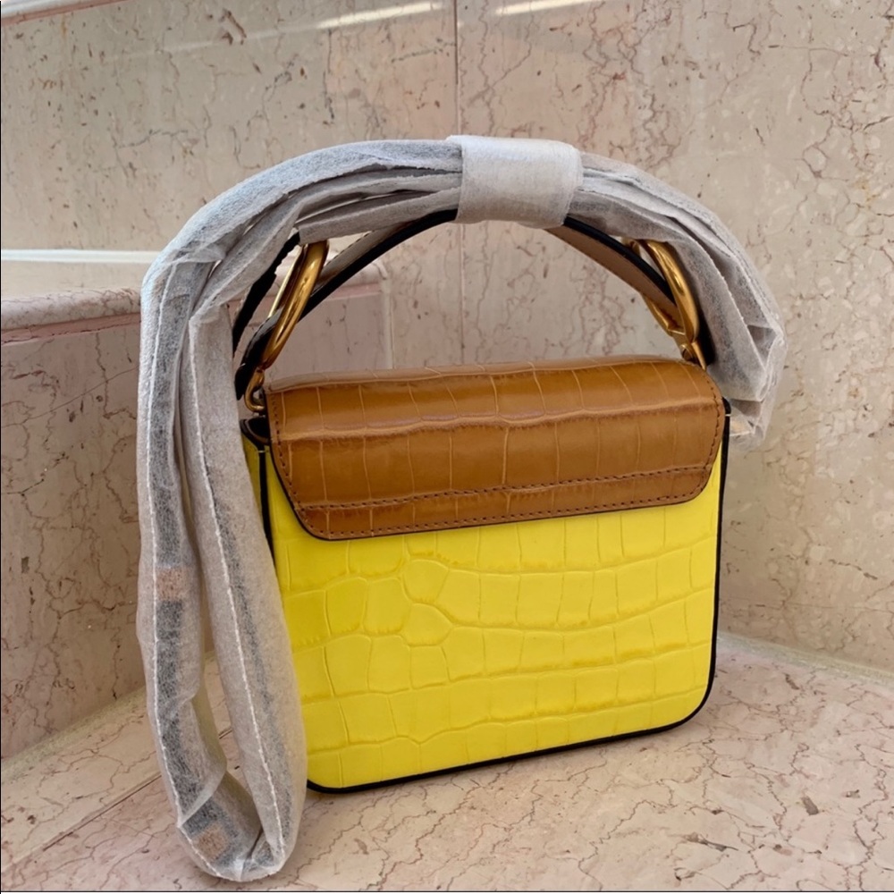 Chloé Mini C Yellow Croc Embossed Crossbody Bag - Picture 14 of 16
